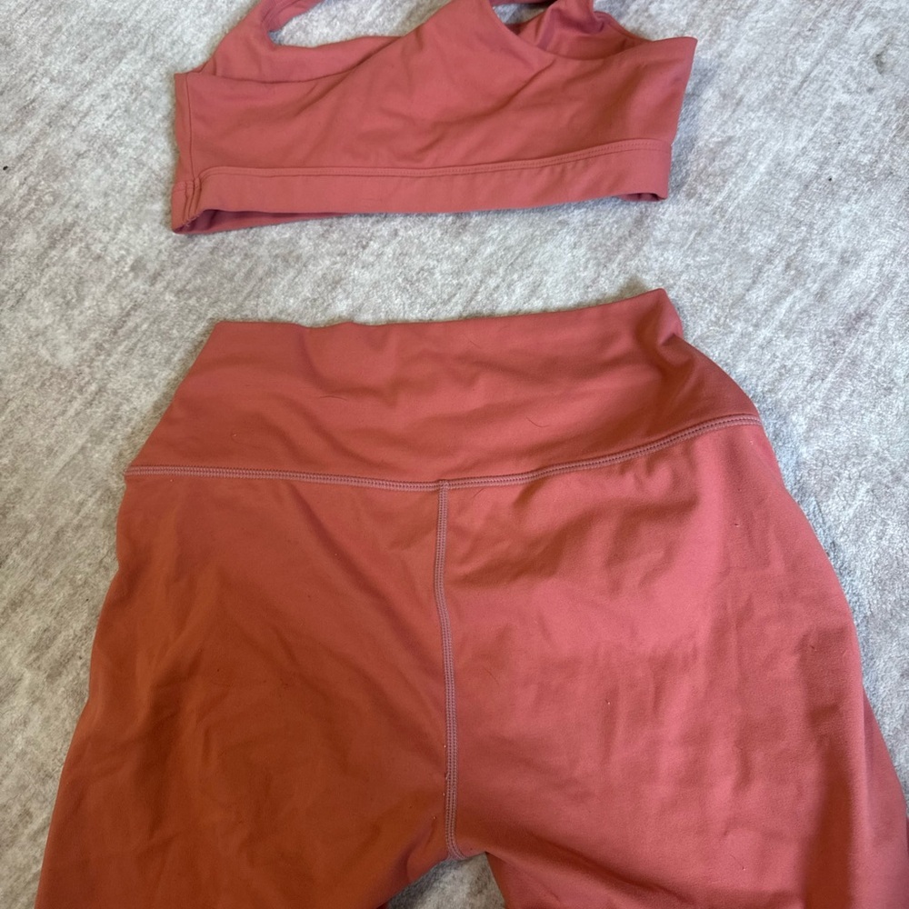 Set active matching set top size small shorts siz… - image 4